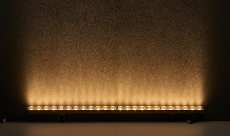 关于LED洗墙灯的控制方式及安装事项